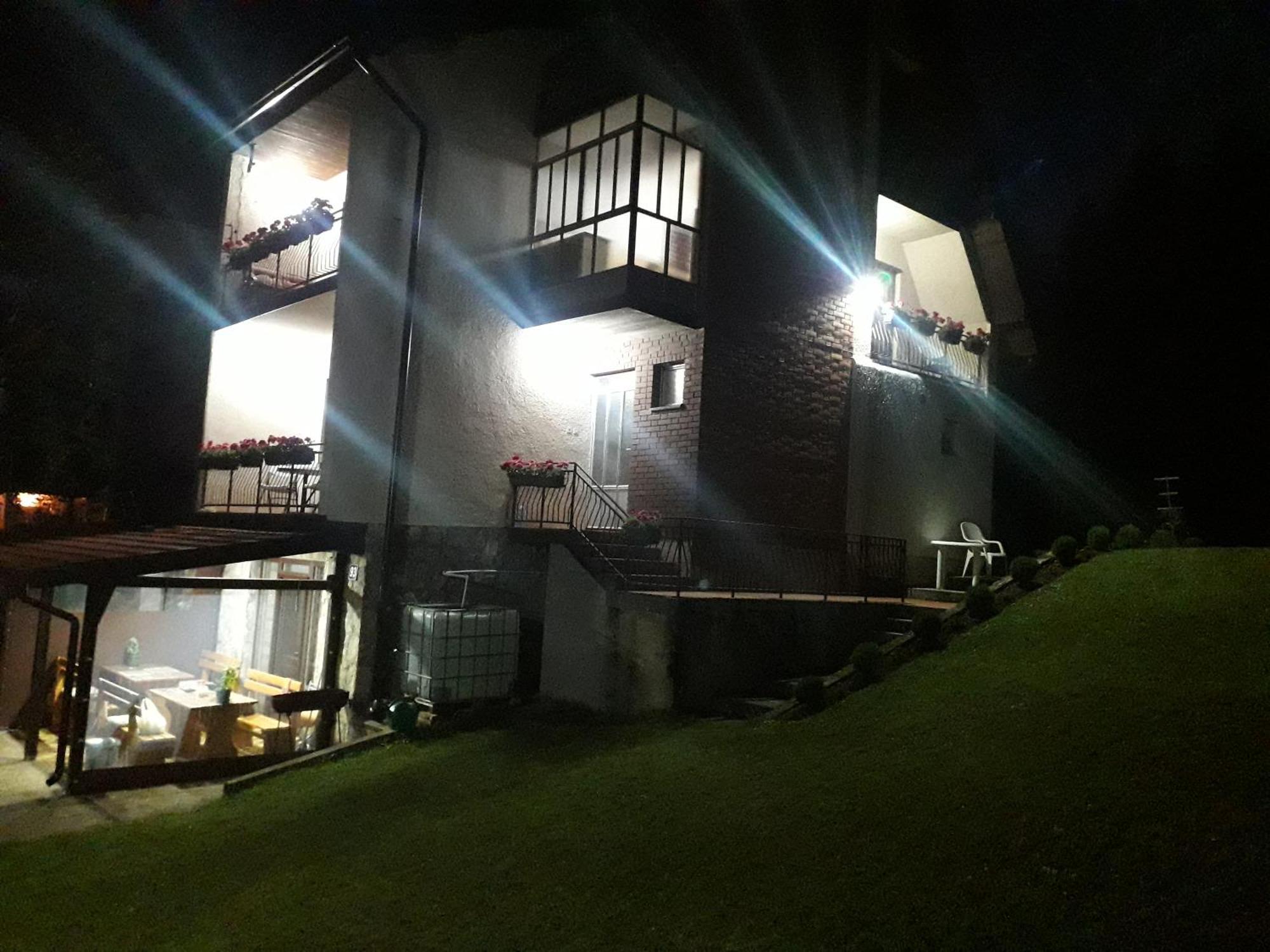 Vila Trtovic Nova Varos Exterior photo